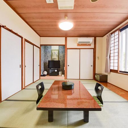 Shichijo Onsen Dome Hotel Kikuchi Exterior foto